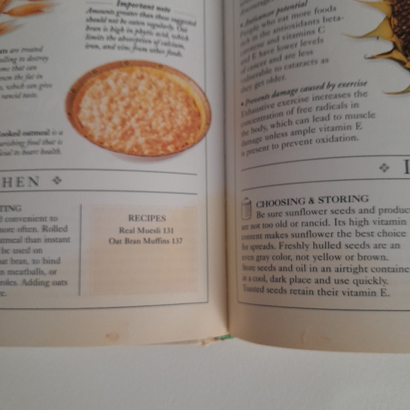 Healing Foods Cookbook  Size:OS  Knopf Canada - Picture 3 of 10